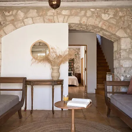 Villa Orfos