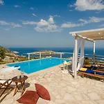Villa Orfos